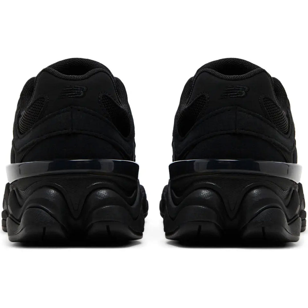 9060 Big Kid 'Triple Black Suede'