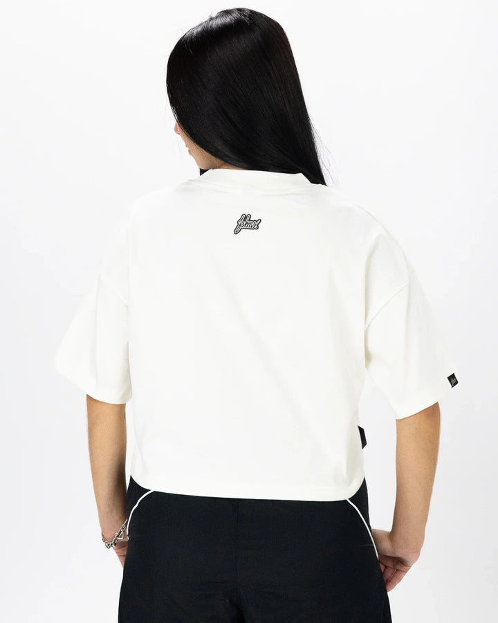 WMNS Boxy Basic Logo Crop Tee (Vanilla)