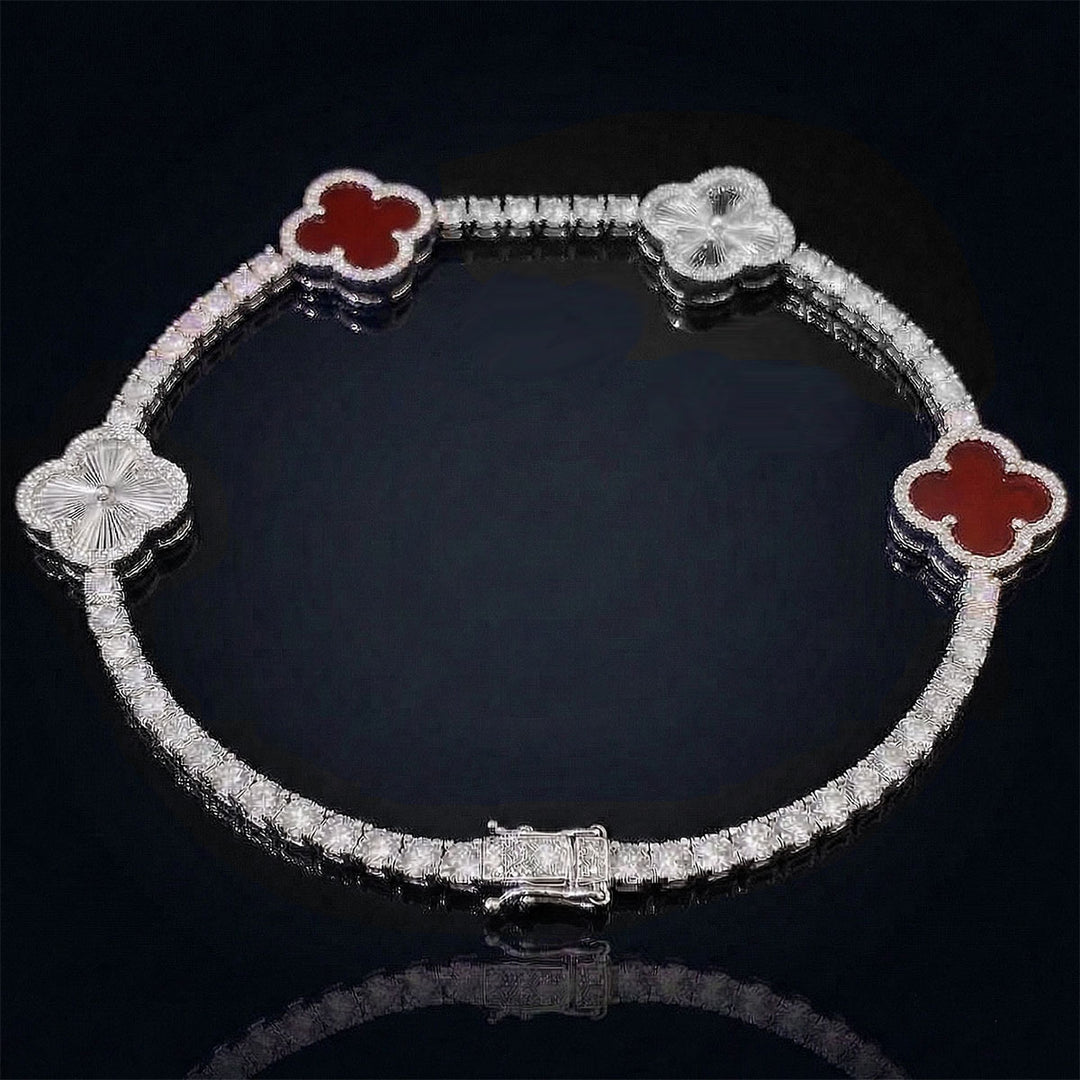 VVS Moissanite Clover Bracelet (Silver / Red)